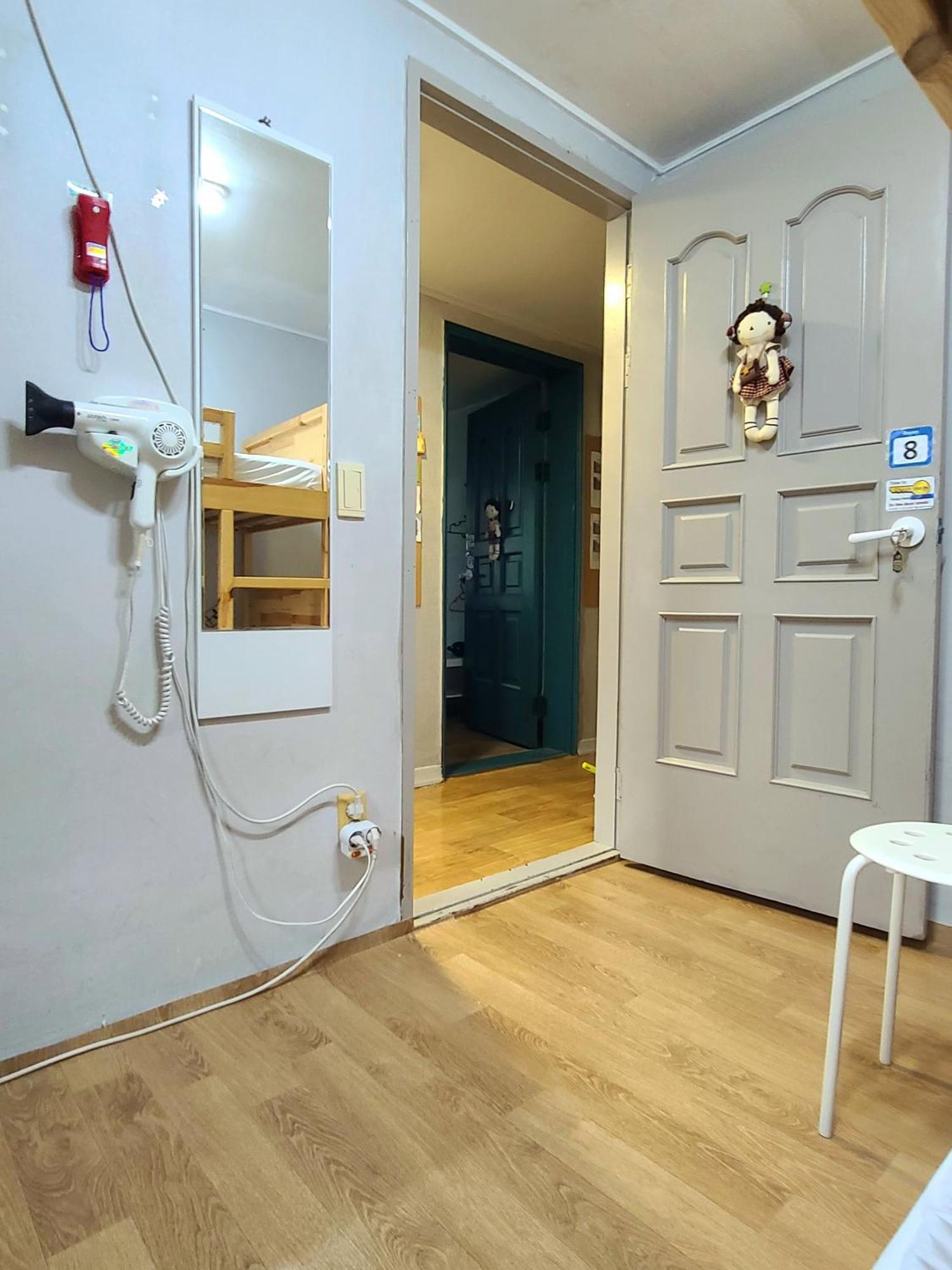 Appletree Guesthouse Сеул Екстер'єр фото