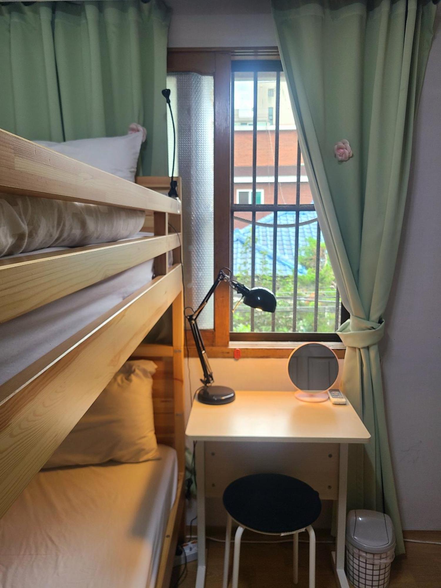 Appletree Guesthouse Сеул Екстер'єр фото