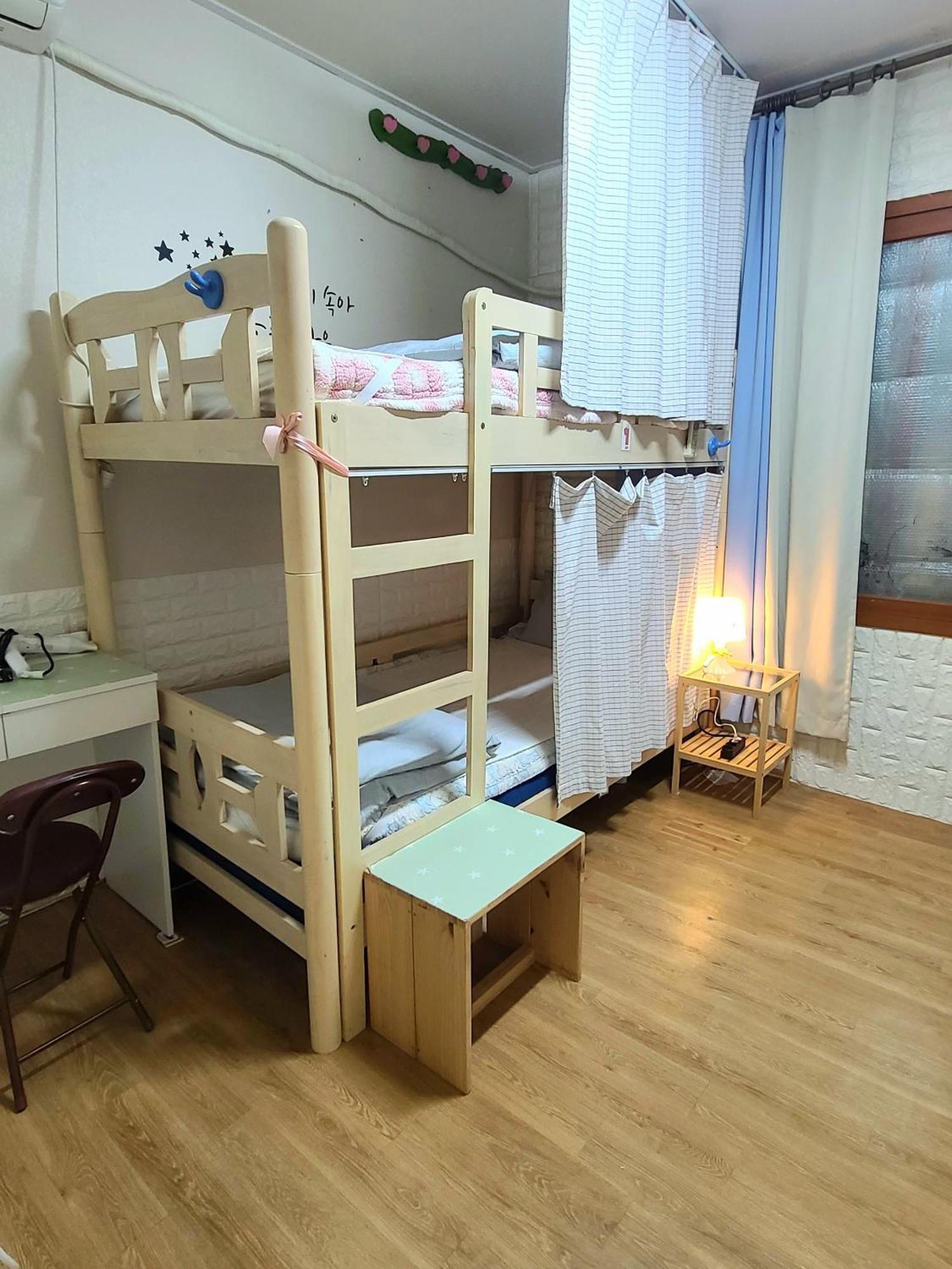 Appletree Guesthouse Сеул Екстер'єр фото