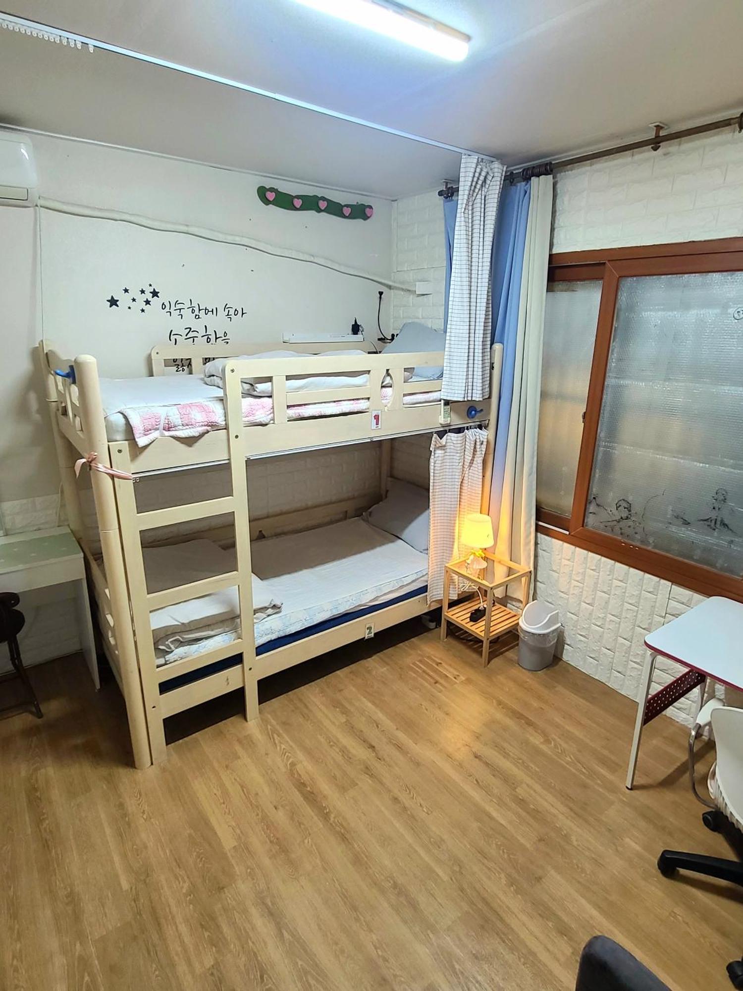Appletree Guesthouse Сеул Екстер'єр фото